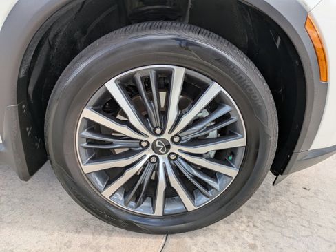 Used 2023 INFINITI QX60 Autograph w/ Cargo Package image 9