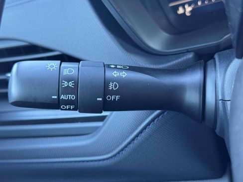 Certified 2025 Subaru Forester Premium w/ Protection Package (1PH) image 17