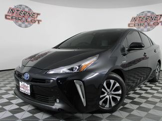 Used 2022 Toyota Prius XLE w/ Advanced Technology Package video 1