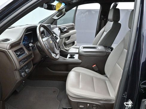 Used 2023 Chevrolet Tahoe LT AWD/4WD image 12