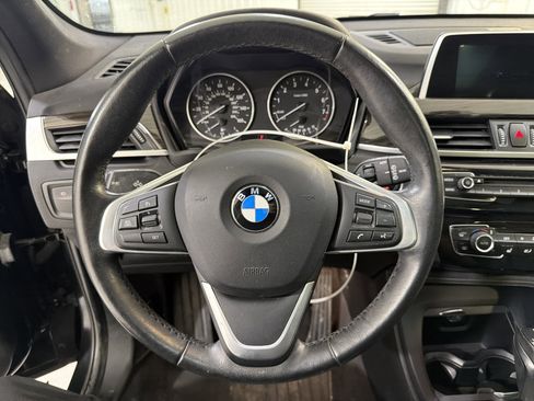 Used 2018 BMW X1 sDrive28i w/ Convenience Package image 16