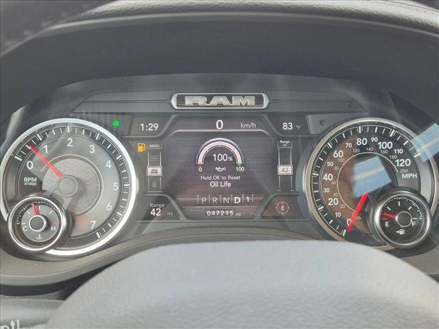 Used 2021 RAM 1500 Laramie AWD/4WD image 9