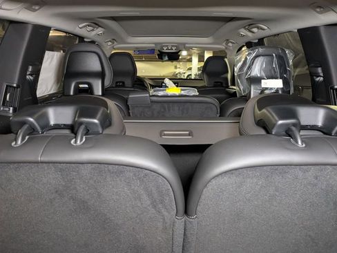 New 2026 Volvo XC90 B6 Ultra w/ Protection Package AWD/4WD image 30