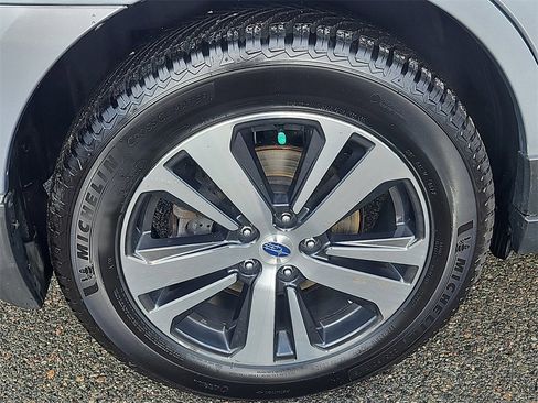 Used 2019 Subaru Outback 2.5i Limited image 8