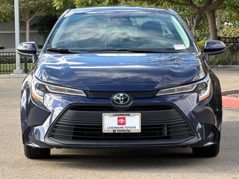 Used 2024 Toyota Corolla LE FWD image 9