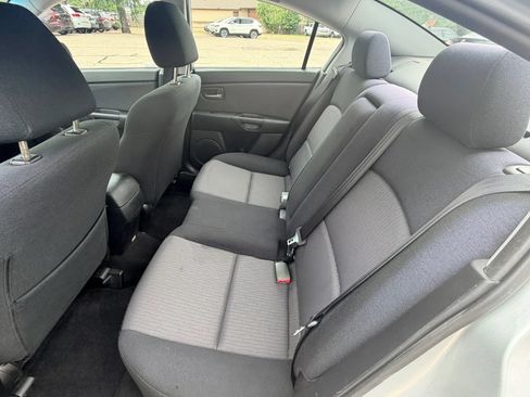 Used 2007 MAZDA MAZDA3 i Touring FWD image 14