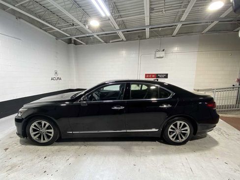 Used 2014 Lexus LS 460 AWD image 3