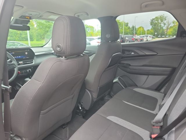 Used 2025 Chevrolet TrailBlazer LT AWD/4WD image 25
