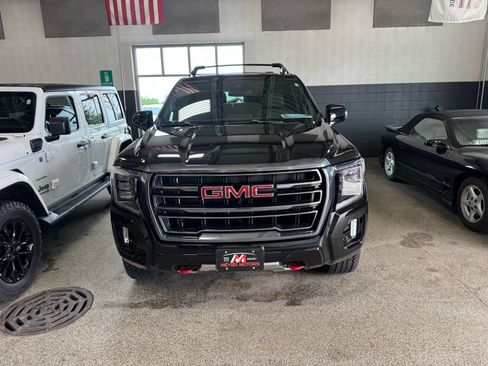 Used 2023 GMC Yukon AT4 w/ Max Trailering Package AWD/4WD image 2