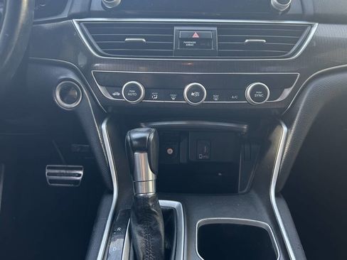 Used 2019 Honda Accord Sport image 3