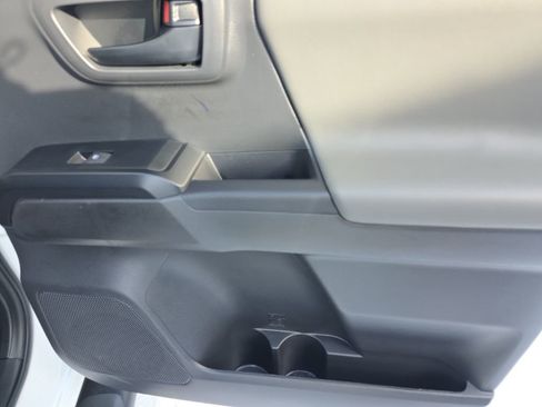 Certified 2023 Toyota Tacoma SR image 18