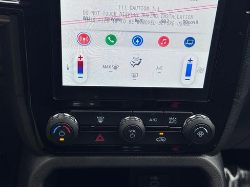 New 2025 Ford Ranger XLT w/ FX4 Off-Road Package image 11