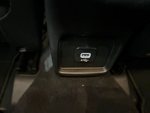Used 2018 Jeep Compass Sport FWD image 25