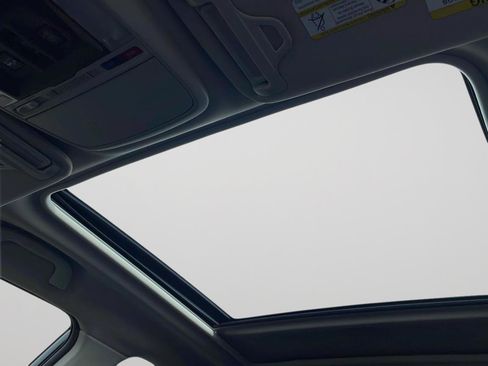 Used 2020 Subaru Forester Premium image 23