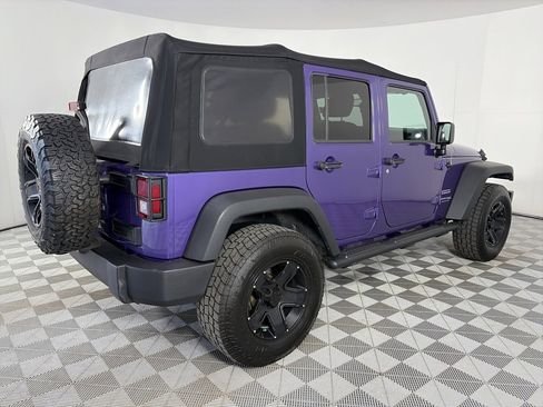 Used 2018 Jeep Wrangler Unlimited Sport S image 7