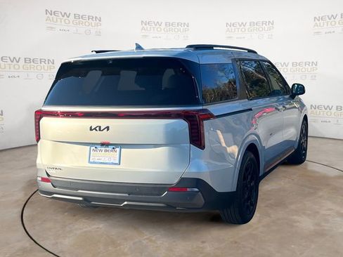 New 2026 Kia Carnival SX Prestige FWD image 5