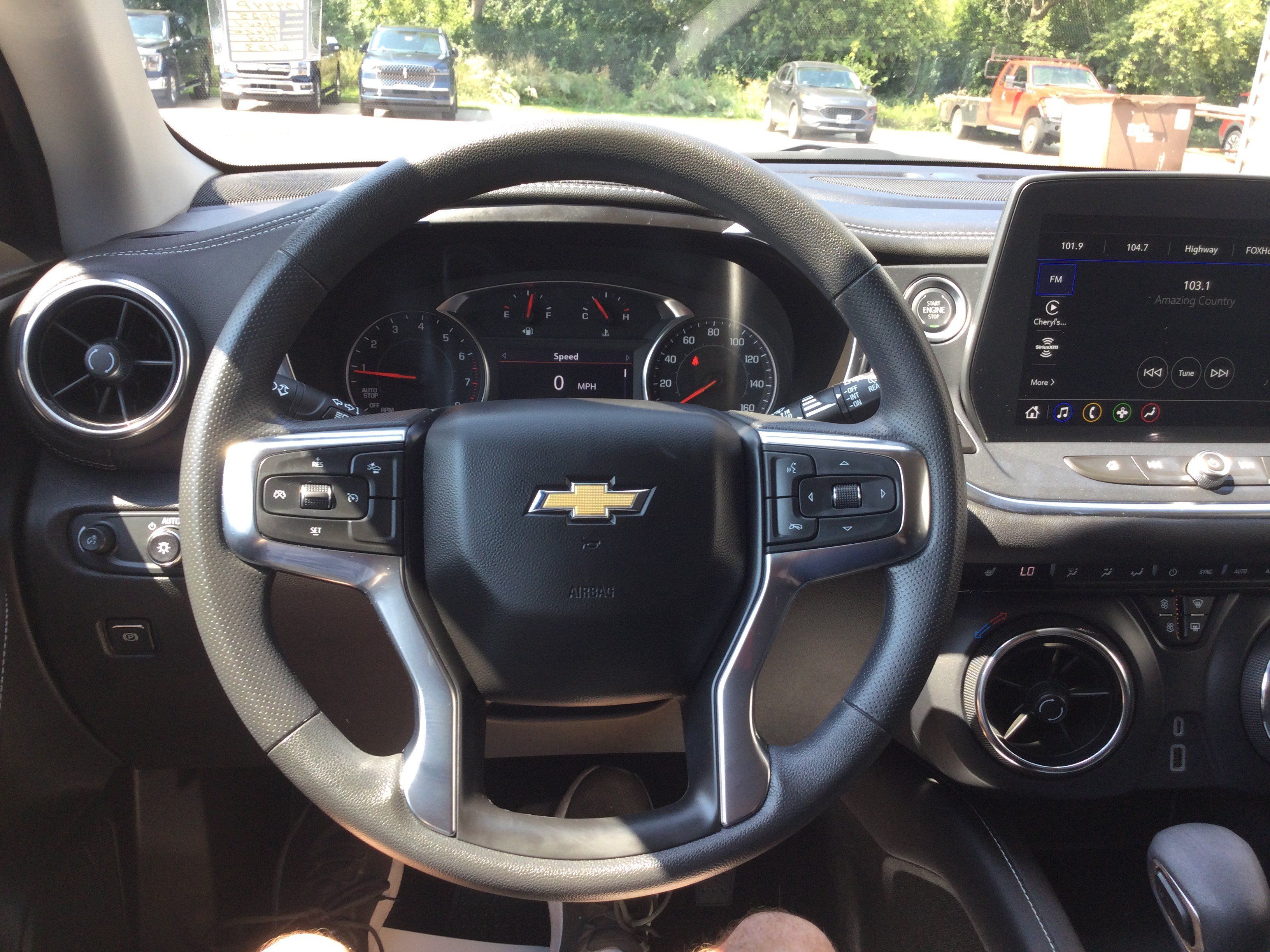 Used 2025 Chevrolet Blazer LT w/ Midnight/Sport Edition AWD/4WD image 16