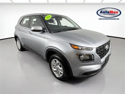 Used 2024 Hyundai Venue SE