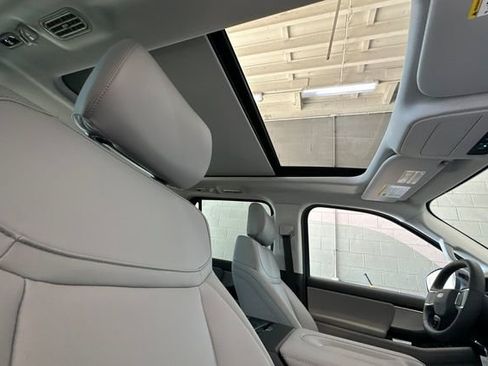 New 2026 Ford Expedition Max Active AWD/4WD image 17