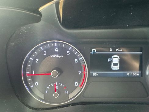 Used 2023 Kia Forte LXS w/ LXS Technology Package FWD image 10