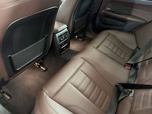 Used 2023 BMW i4 eDrive35 w/ Premium Package RWD image 4