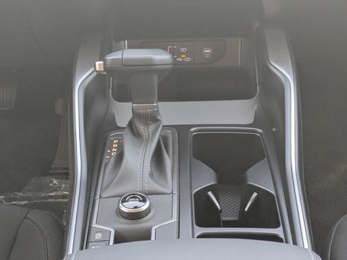 New 2026 Kia Sorento LX FWD image 22