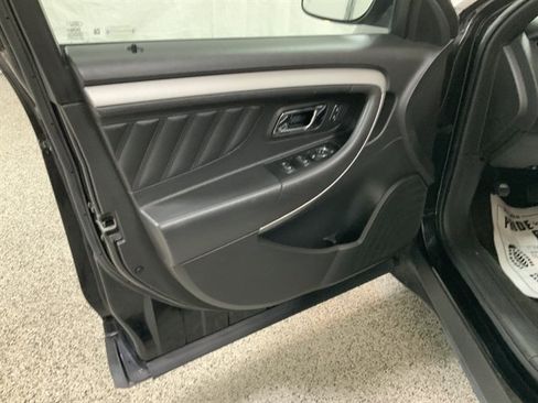 Used 2018 Ford Taurus SEL w/ Equipment Group 201A AWD/4WD image 15