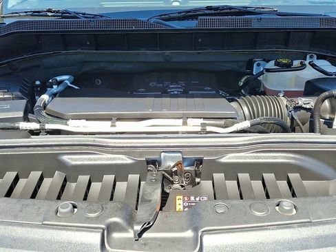 Used 2023 Chevrolet Silverado 1500 Custom AWD/4WD image 27
