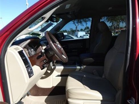 Used 2015 RAM 1500 Laramie w/ Convenience Group image 40