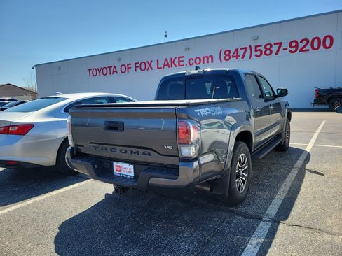 Used 2023 Toyota Tacoma TRD Sport image 4
