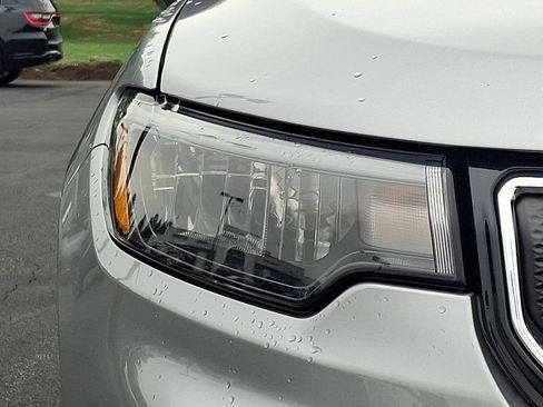 Certified 2022 Jeep Compass Limited AWD/4WD image 9