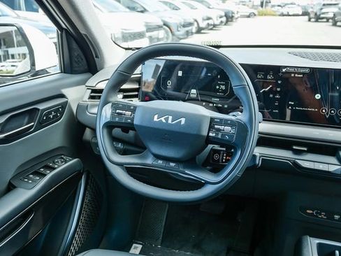 New 2026 Kia EV9 Wind image 17