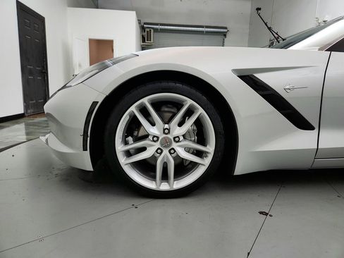 Used 2015 Chevrolet Corvette Stingray Coupe w/ 2LT Preferred Equipment Group RWD image 26