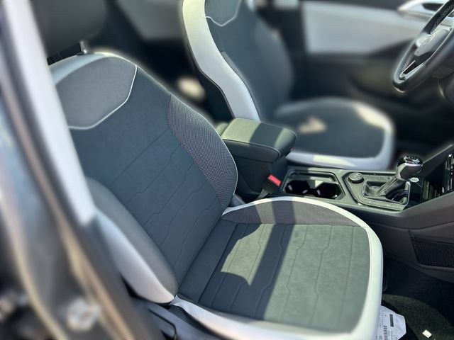 New 2026 Volkswagen Taos SE AWD/4WD image 25