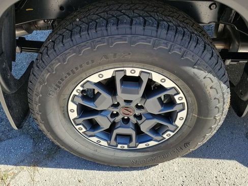 New 2026 Nissan Frontier PRO-4X image 9