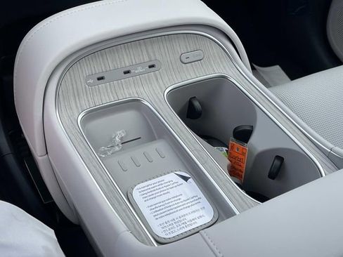 New 2026 Hyundai Palisade Calligraphy FWD image 28