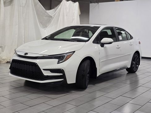 Certified 2024 Toyota Corolla XSE image 13