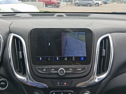 Used 2024 Chevrolet Equinox LT FWD image 14