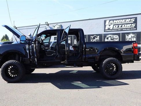 Used 2024 Ford F350 Platinum AWD/4WD image 39