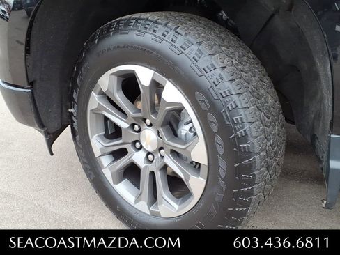 Used 2023 Chevrolet Silverado 1500 High Country w/ Technology Package image 8