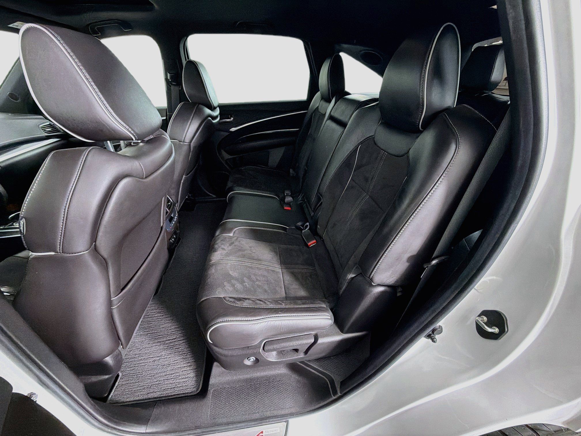 Used 2020 Acura MDX A-Spec AWD/4WD image 29