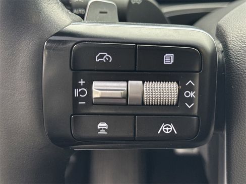 Used 2025 Hyundai Santa Fe SEL image 25