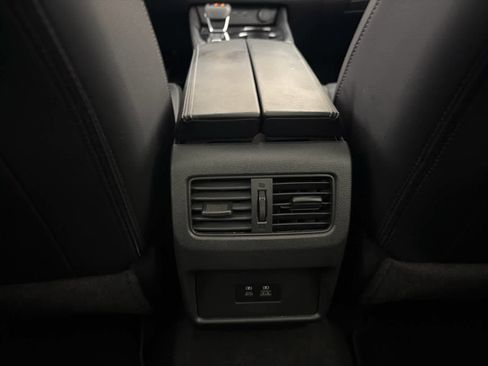 Used 2023 Nissan Rogue SL image 21