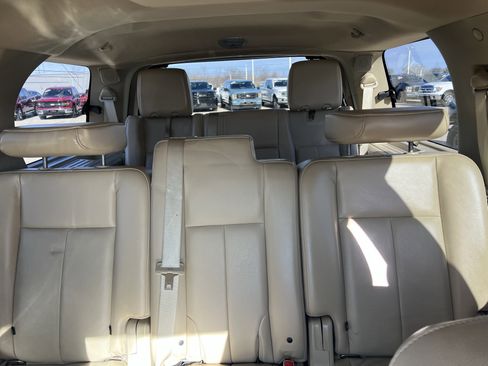Used 2015 Ford Expedition Limited w/ Equipment Group 301A image 16