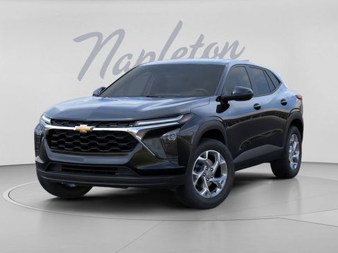 New 2026 Chevrolet Trax LS w/ LS Convenience Package FWD image 9