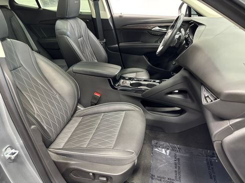 Used 2023 Buick Envision Avenir AWD/4WD image 11
