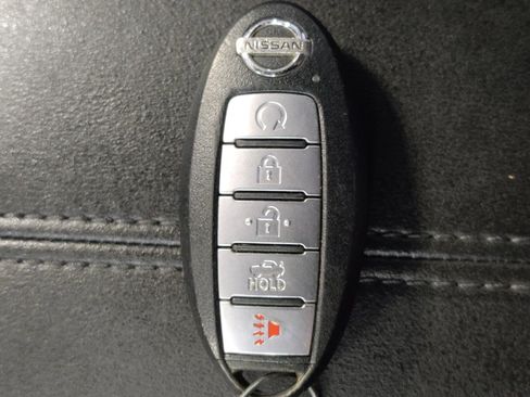 Used 2021 Nissan Sentra SV FWD image 32