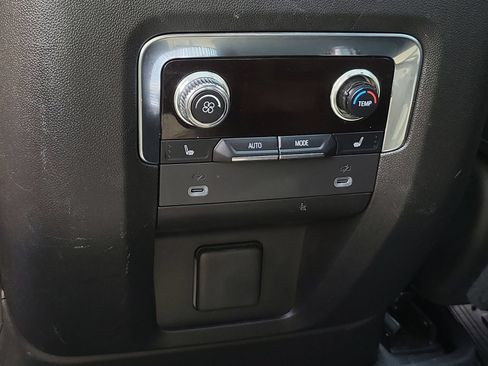 Used 2022 GMC Yukon Denali AWD/4WD image 22