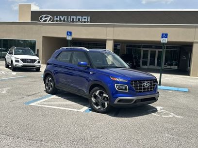 Certified 2023 Hyundai Venue Limited