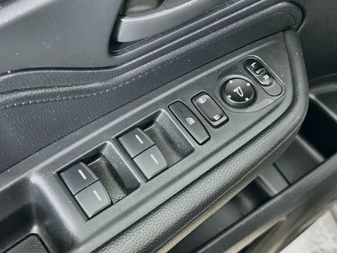 Used 2024 Honda Odyssey EX-L image 21
